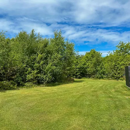 Дом отдыха Traditional Summer House Near