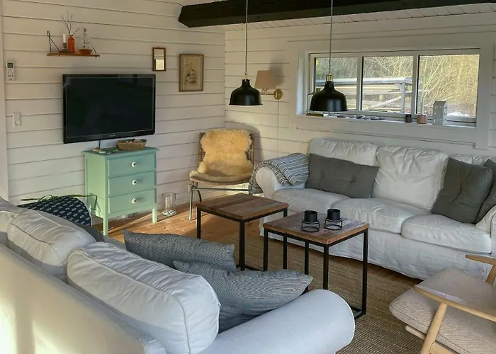 Дом отдыха Traditional Summer House Near