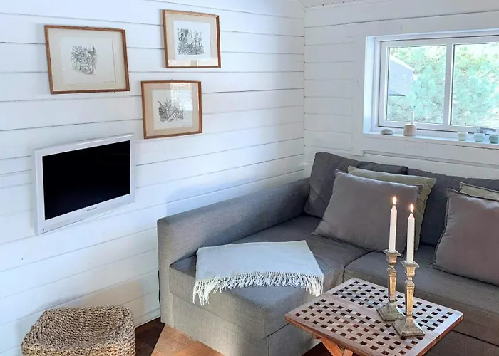 Traditional Summer House Near Дом отдыха *