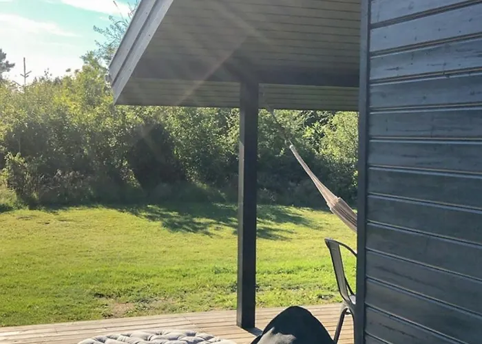 Дом отдыха Traditional Summer House Near *