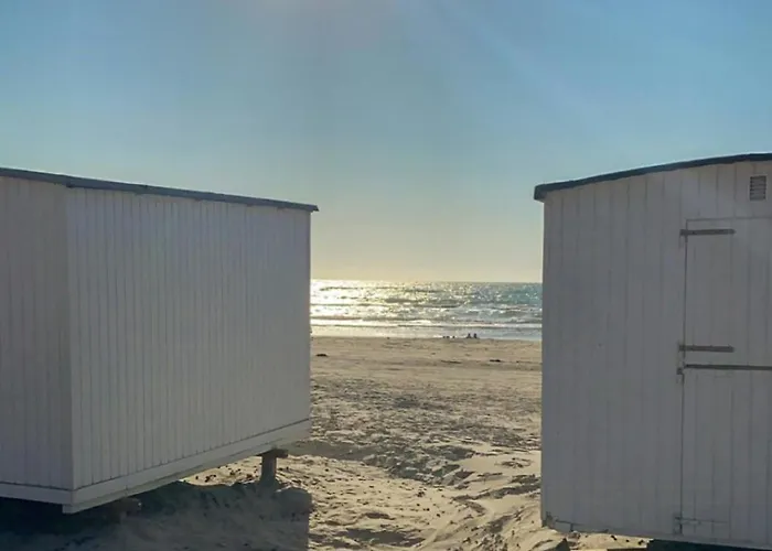 Traditional Summer House Near Дом отдыха *